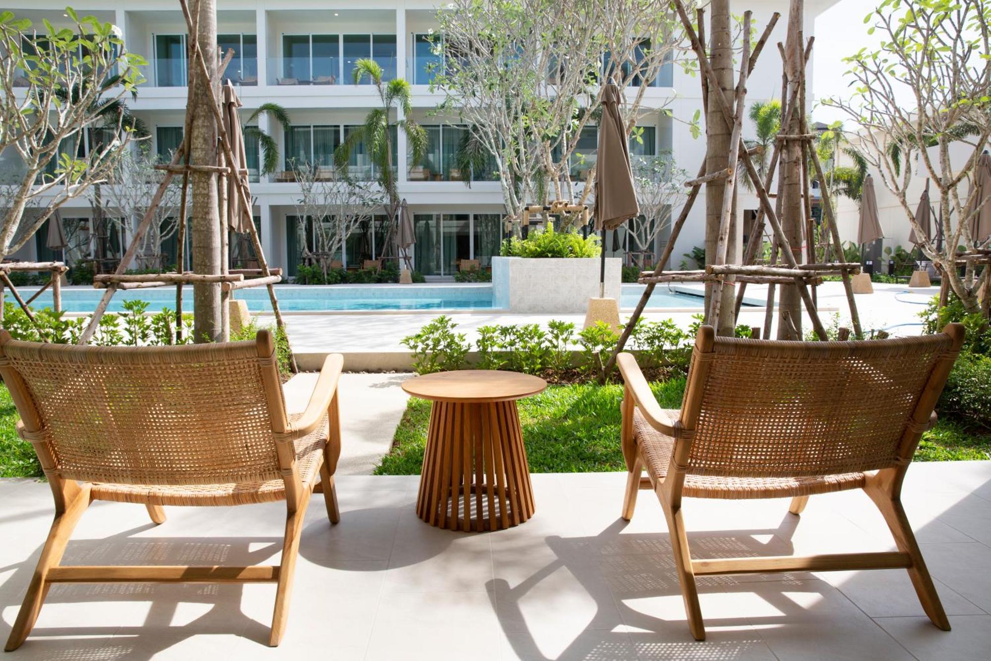 Niranapa Boutique Resort Kata Beach  Exterior photo