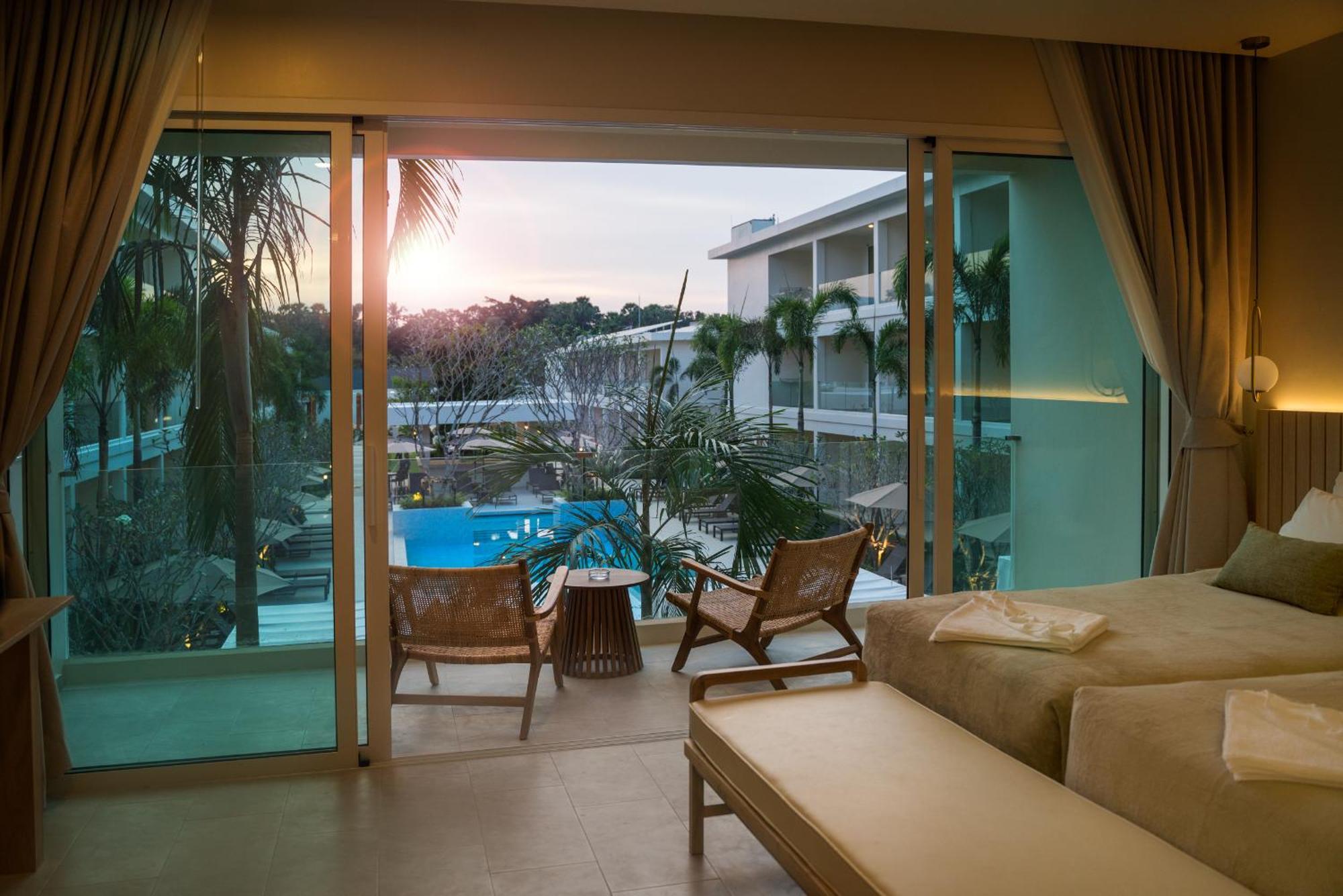 Niranapa Boutique Resort Kata Beach  Exterior photo