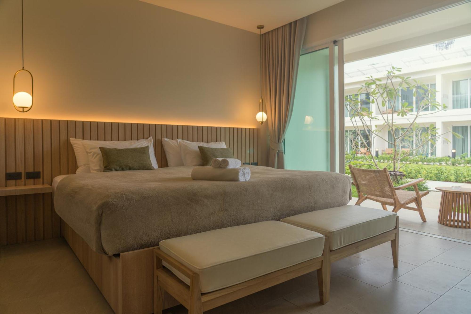Niranapa Boutique Resort Kata Beach  Exterior photo